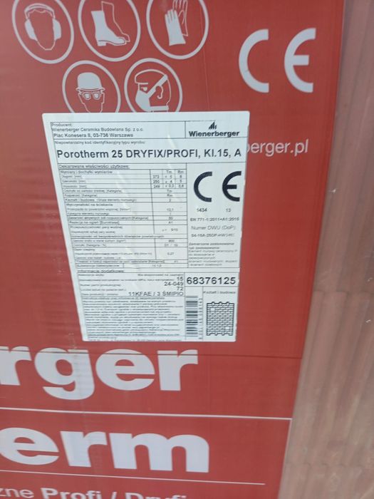 Pustaki  porotherm