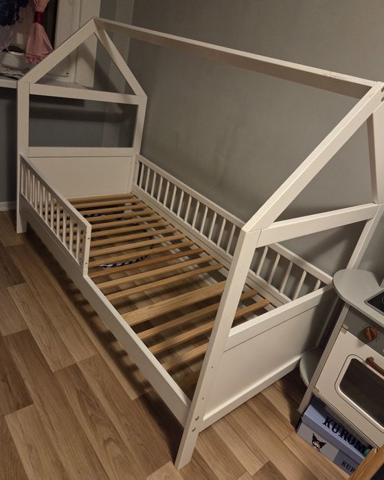 Łóżeczko domek 160x70