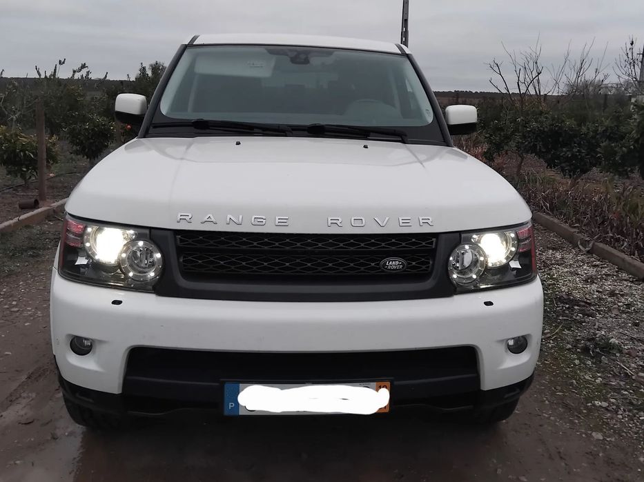 Land Rover Range Rover Sport 3.0 TDV6 HSE