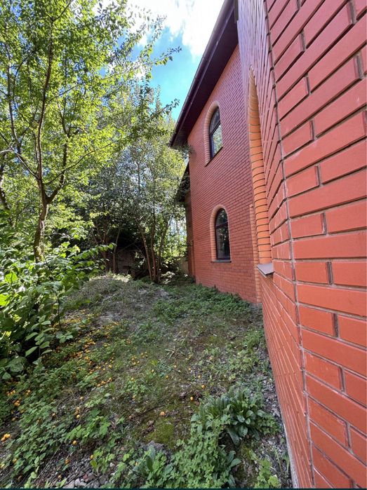 Боярка продаж будинку з Підвалом і Гаражем Центр 11 лінія Без%