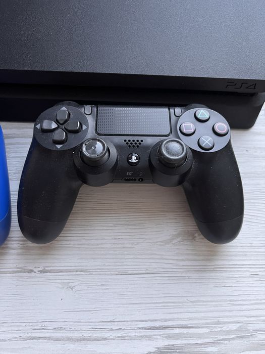 Консоль PS4 Slim 1TB