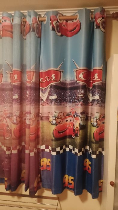 Cortinados (cortinas) CARS para quarto de criança