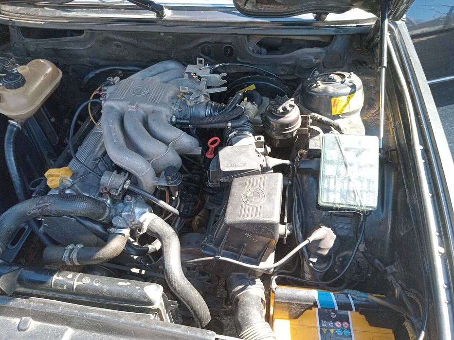BMW 520 e28 m20b20