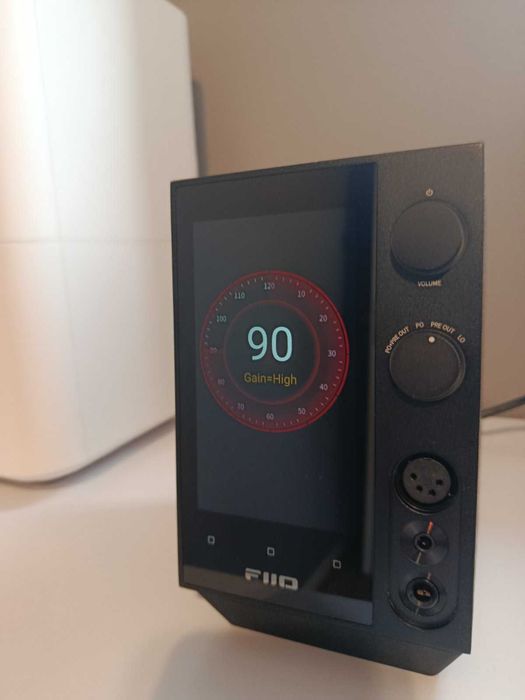 FiiO R7 odtwarzacz sieciowy DAC – pudełko i akcesoria