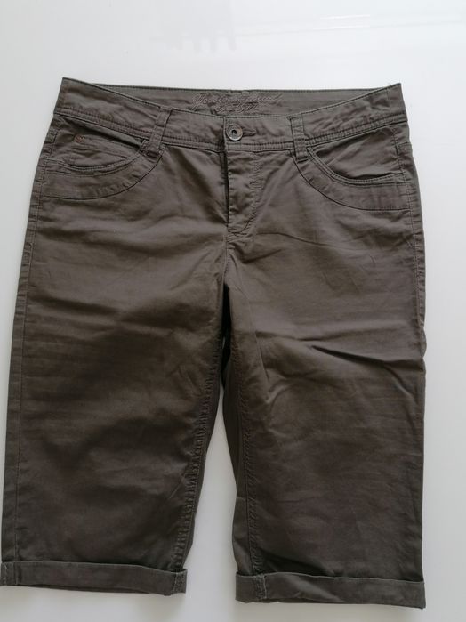 Spodenki khaki 38 Yessica
