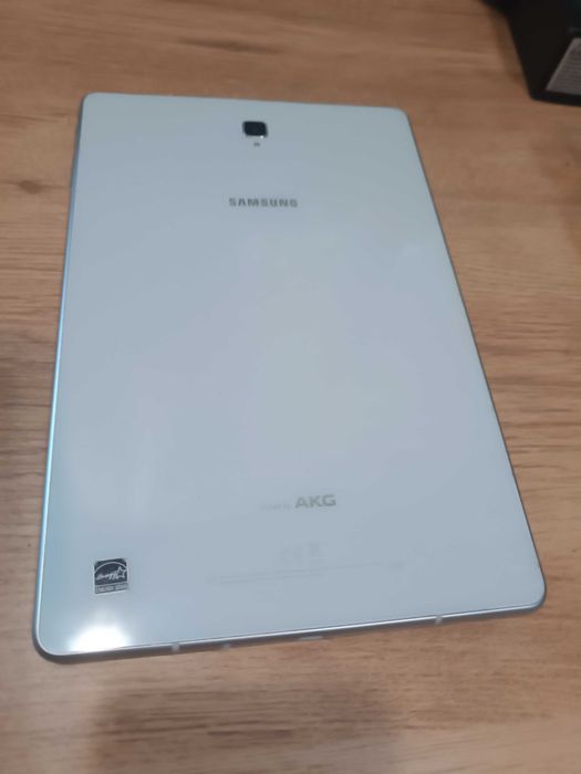Планшет Samsung Galaxy Tab s4 SM-T830