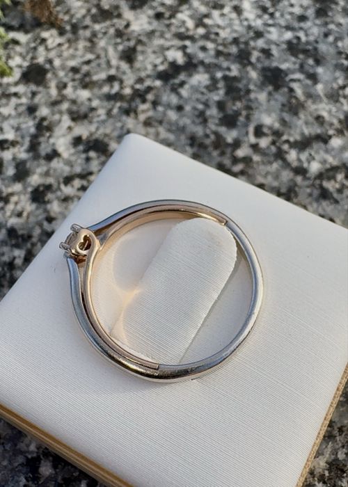 Золотое кольцо с бриллиантом 585 проба