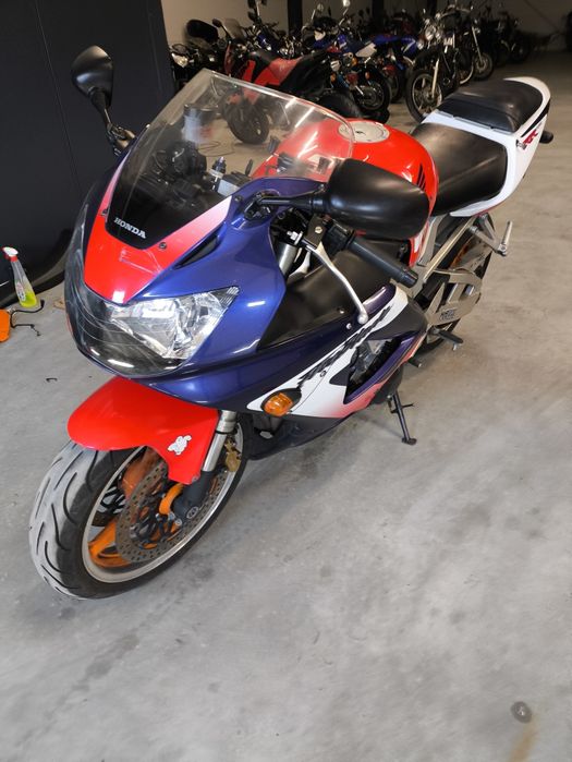Honda CBR sc44 929 bak zbiornik paliwa