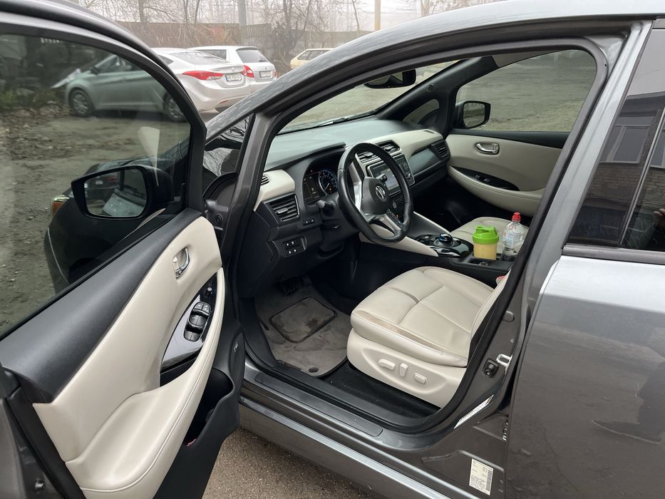 АРЕНДА. Ниссан Лиф2. 62квт. Полная комплектация. 2018г.