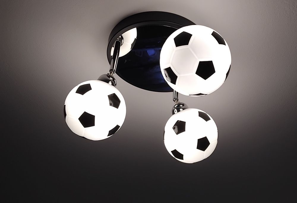 Lampa sufitowa pilka nożna