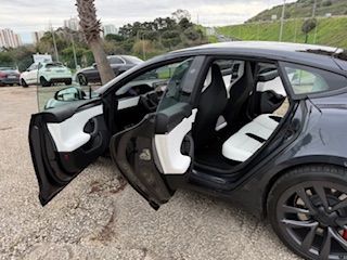 Tesla Model S Plaid AWD