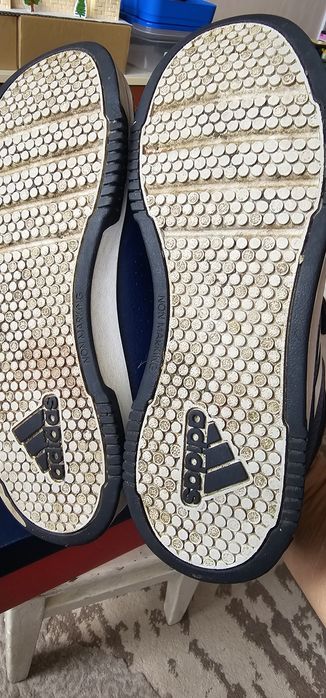 Фірмові кросівки Аddidas для хлопця р.38 (устілка 24 см).
