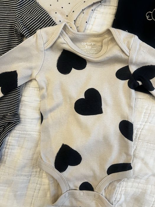 Продаю 4 боді від Carters, розмір 62