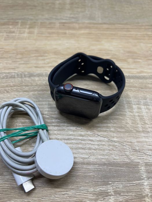 Apple watch Se 40mm black