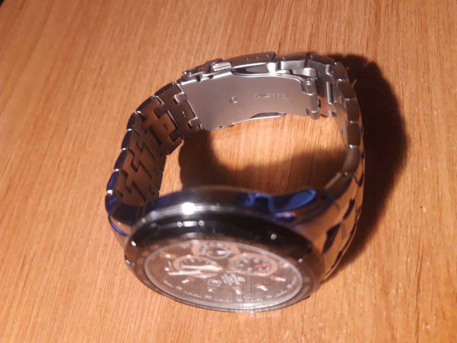 Casio Edifice EF 539 bardzo ładny stan wizualny . 100 % sprawny