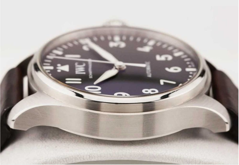 Годинник автоматичний IWC Big Pilot Watch 43 Black Dial IW329301