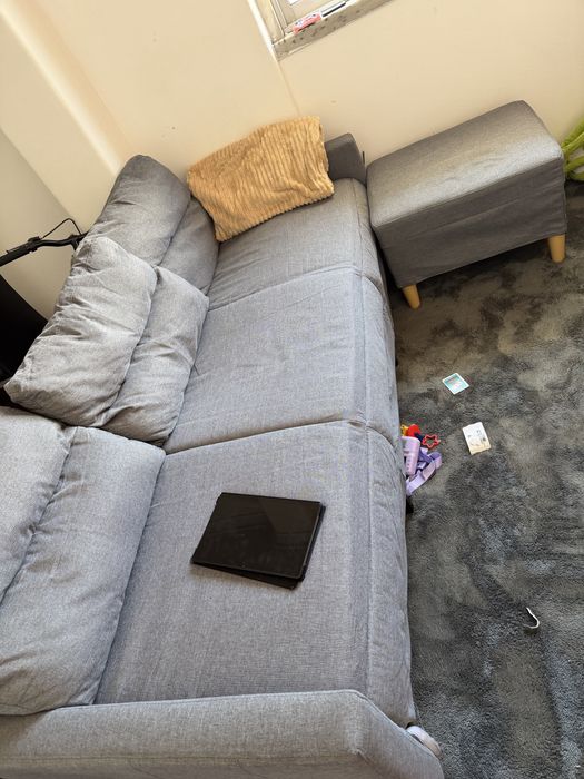Sofa com apoio para os pés