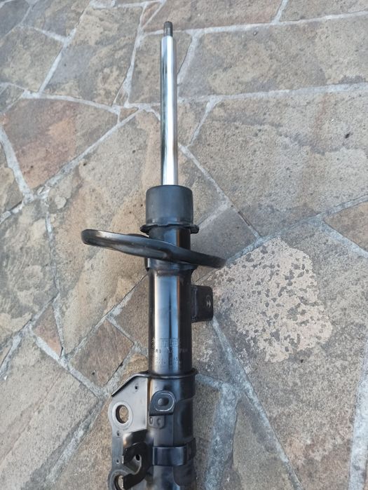 Стойка амортизатора мазда6