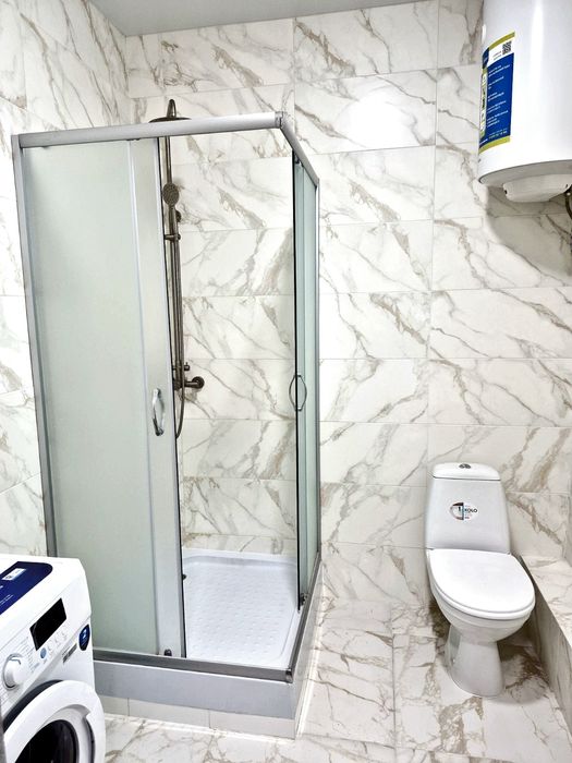 Сдам посуточно 1 комнатные апартаменты-студию ЖК Бартоломео, видовая