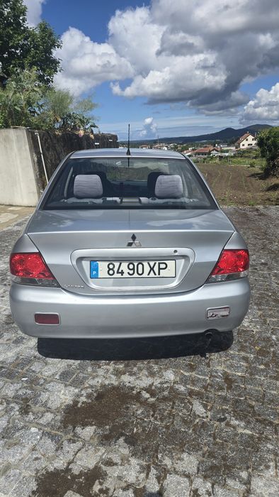 Mitsubishi lancer 1.3 2004