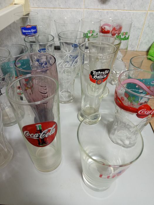 Copos de coleção em vidro