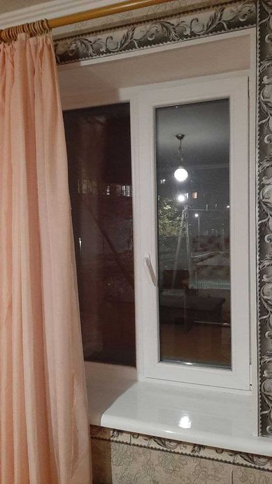Продам гостинку в общежитии м. Завод Малышева