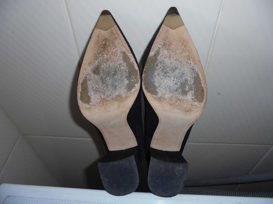 sapatos de mulher cor pretos