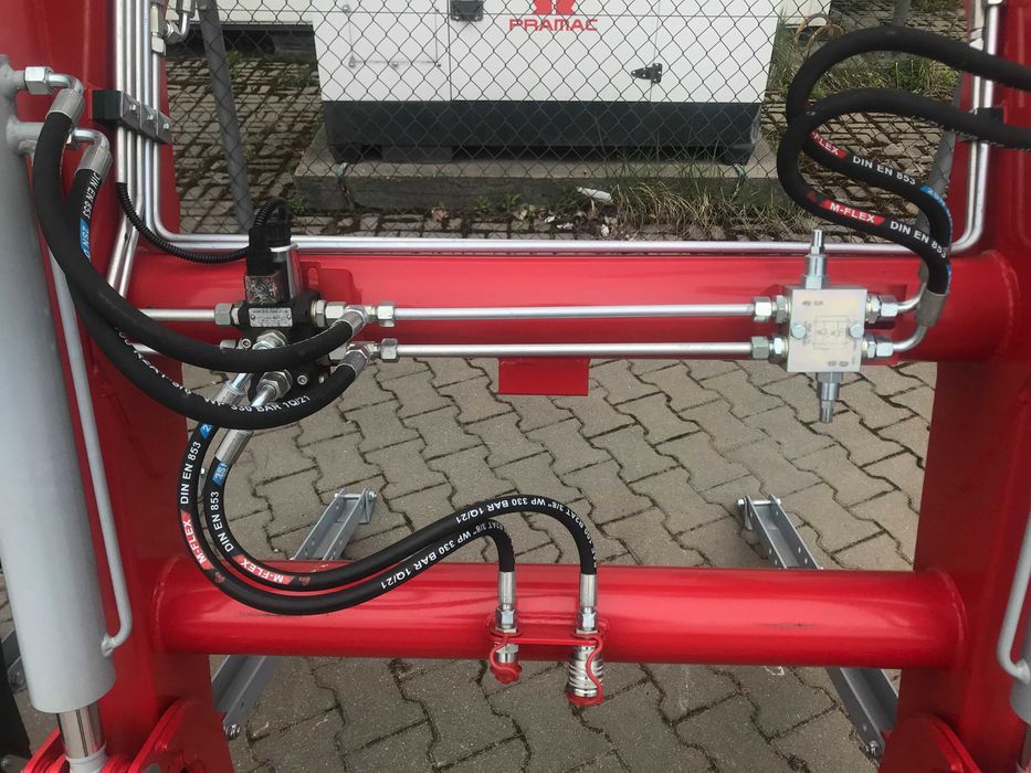 Ładowacz czołowy tytan MT02 METAL-TECHNIK