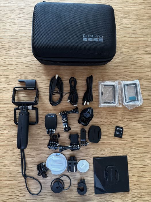 GoPro Hero 7 BLACK + duża ilość akcesoriów