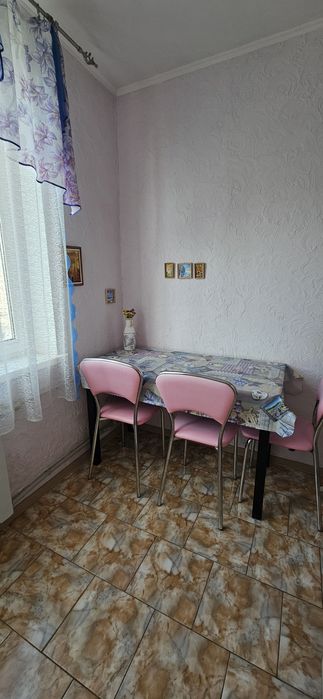 2ком кварти метро  Героев труда Студенческая