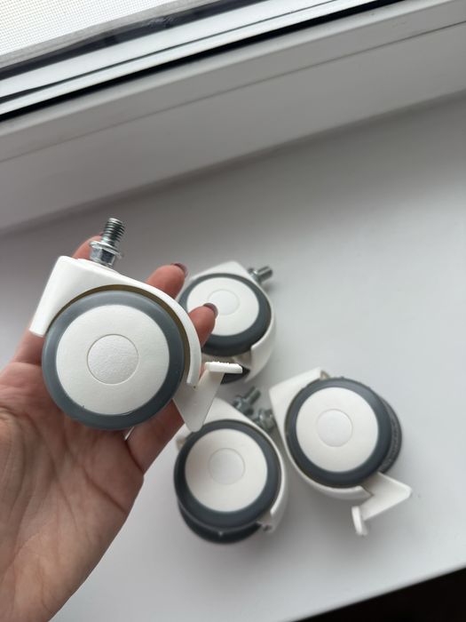 Колеса для дитячого ліжка верес