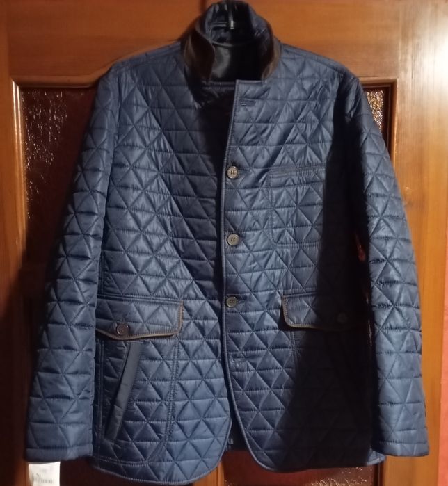 Фірмові чоловічі куртки, вітровки