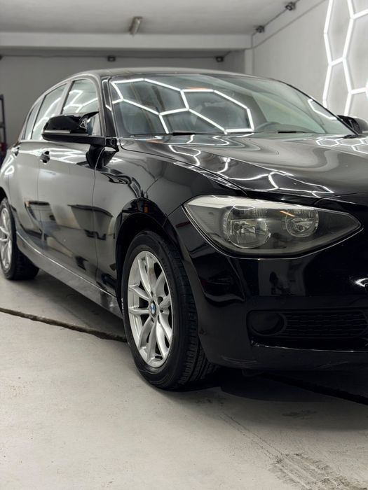 BMW 118D  serie 1 — photo 5