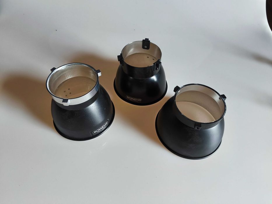 Photography Studio, 3 GODOX Flashes, 2 Bowens, Still-life Table64738560231425124