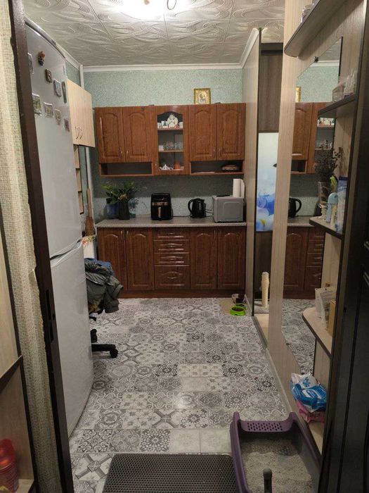 Продам кімнату в гуртожитку просп. Голосіївський (40-річчя Жовтня)17-Б