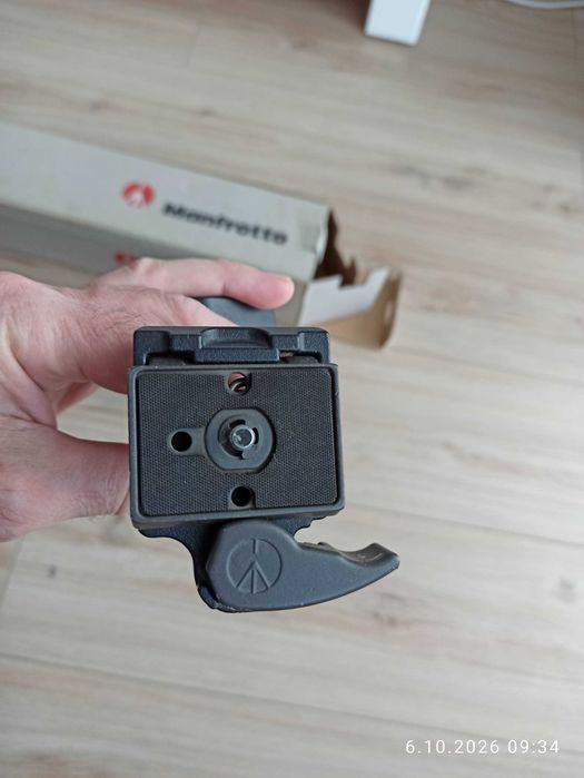 Statyw do aparatu Manfrotto 732CY + głowica 484 RC2