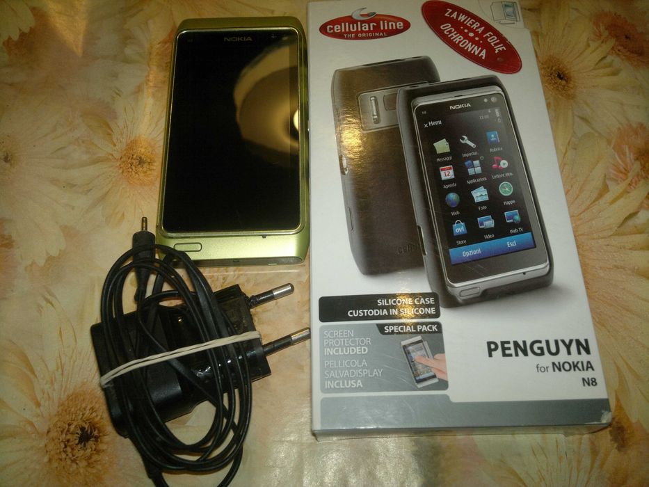 Nokia N8, z nowymi dodatkami