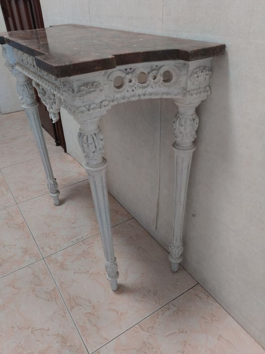 Móvel entrada branco