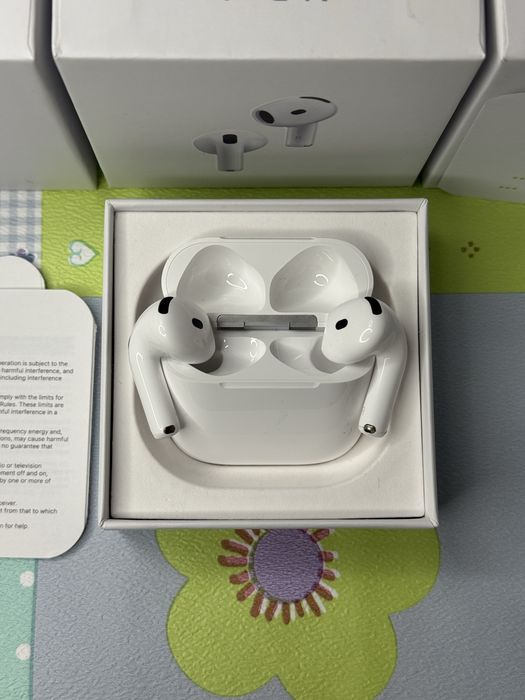 Навушники Apple AirPods 4 (ANC - функція активного шумоподавлення)