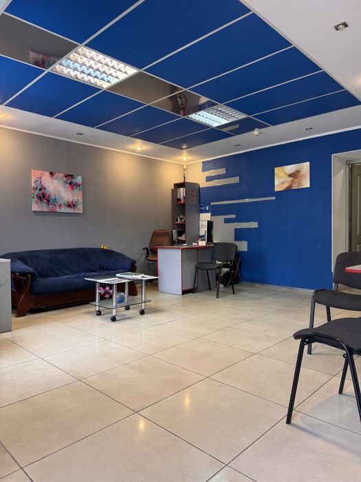 Офісне прииіщення в оренду