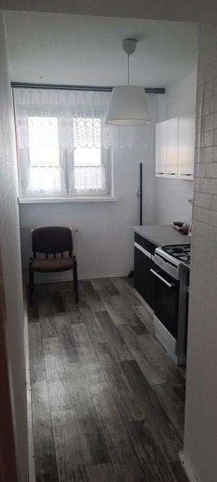 Wynajmę mieszkanie 3 pokojowe - Widok 4