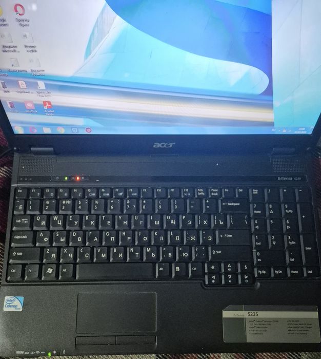 Ноутбук Acer Extensa 5235, 2 GB RAM, 232 GB