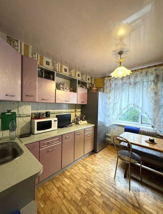 Сдам в оренду 3х кімнатну на Сумської тероборони (колишня Ковпака)