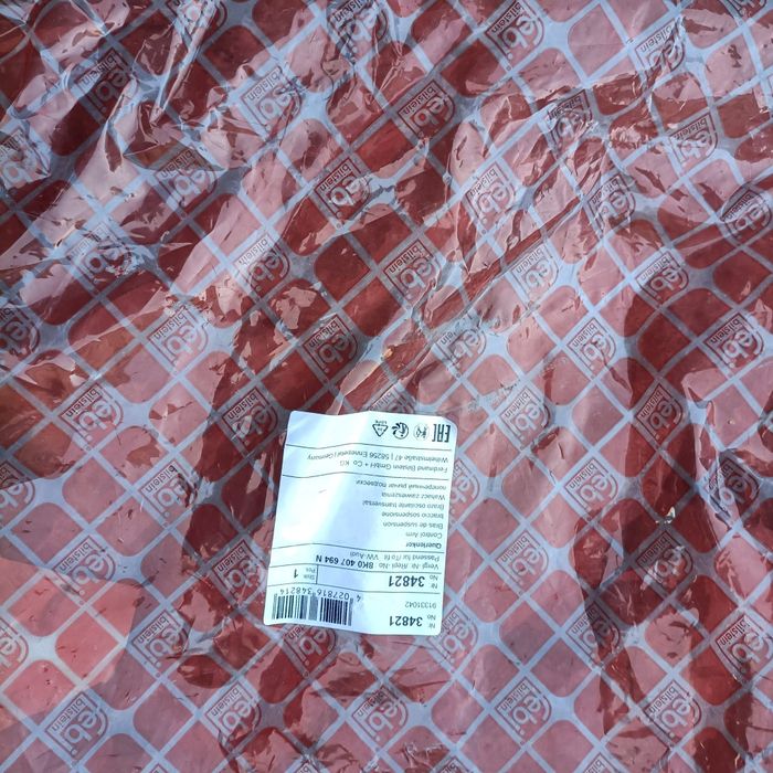 Sprzedam nowe wachacze dolne Febi Audi A4 B8 2011