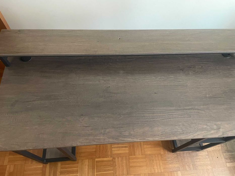 Mesa de  escritório Staples