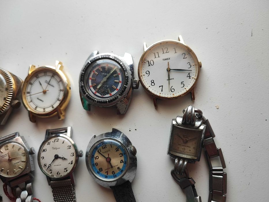 Lote de relógios para peças ou reparação
