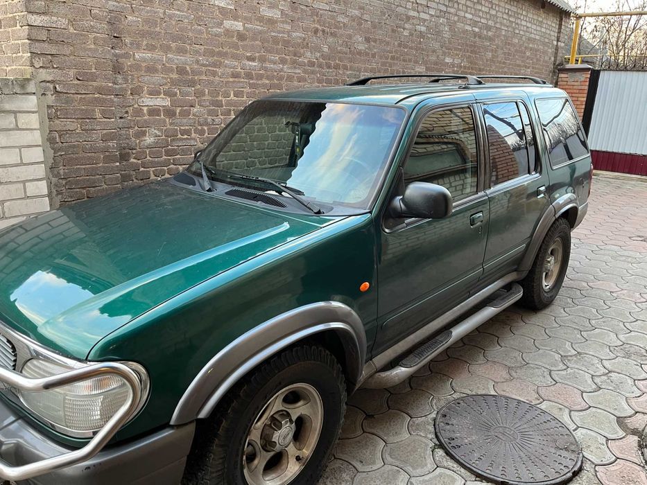Ford Explorer 2000