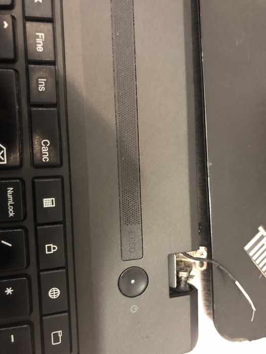 Lenovo ThinkPad E560 на i5 процесорі та Е550 на i5