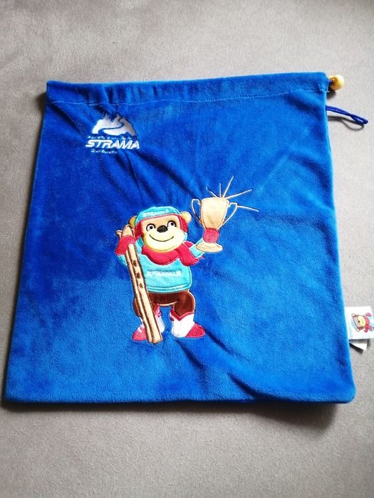 2 plecaczki, torebeczka + gratis worek na kapcie