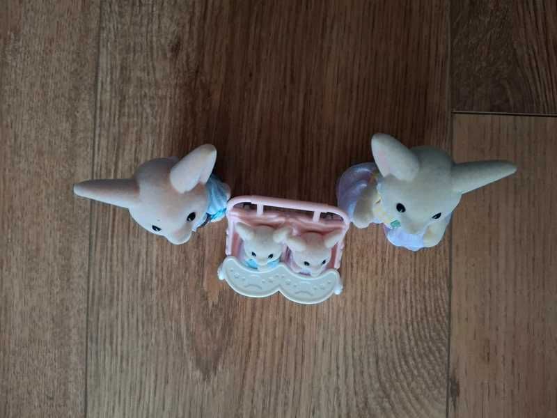 Sylvanian Families Rodzina Lisków Pustynnych Fennek Fox